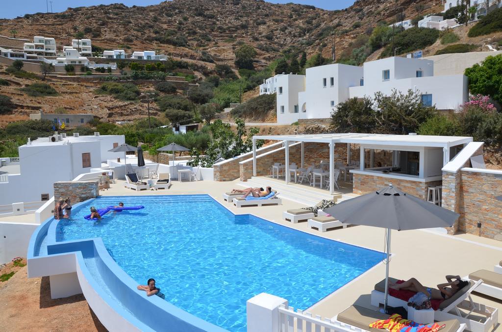 Galaxy Hotel Mylopotas Bagian luar foto