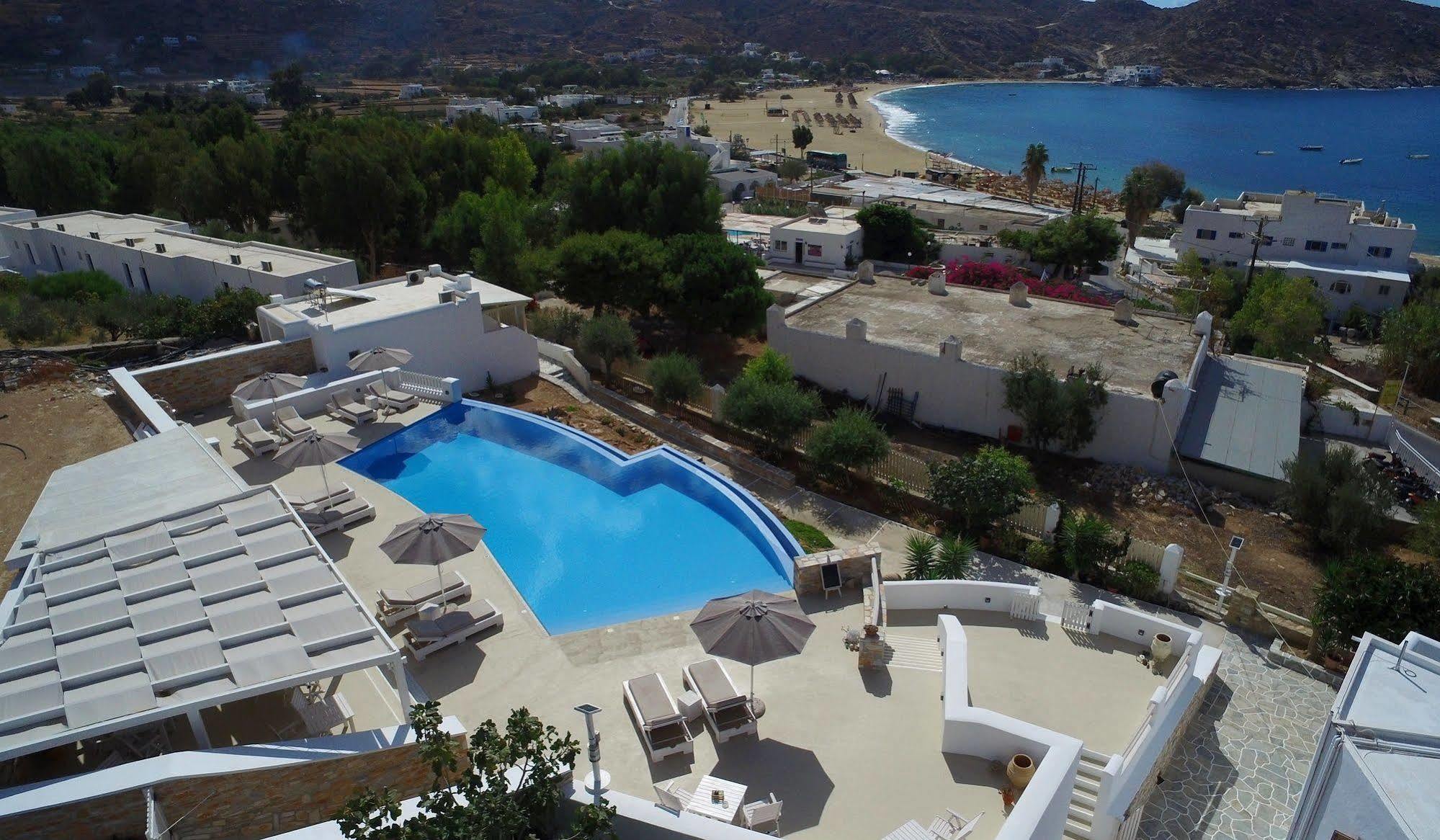 Galaxy Hotel Mylopotas Bagian luar foto
