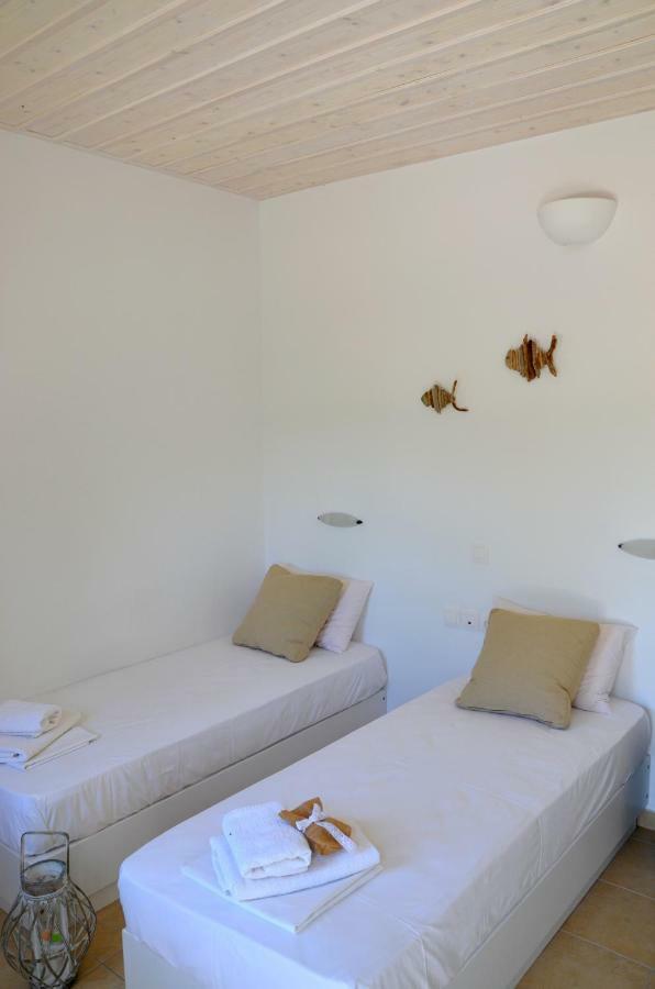 Galaxy Hotel Mylopotas Bagian luar foto