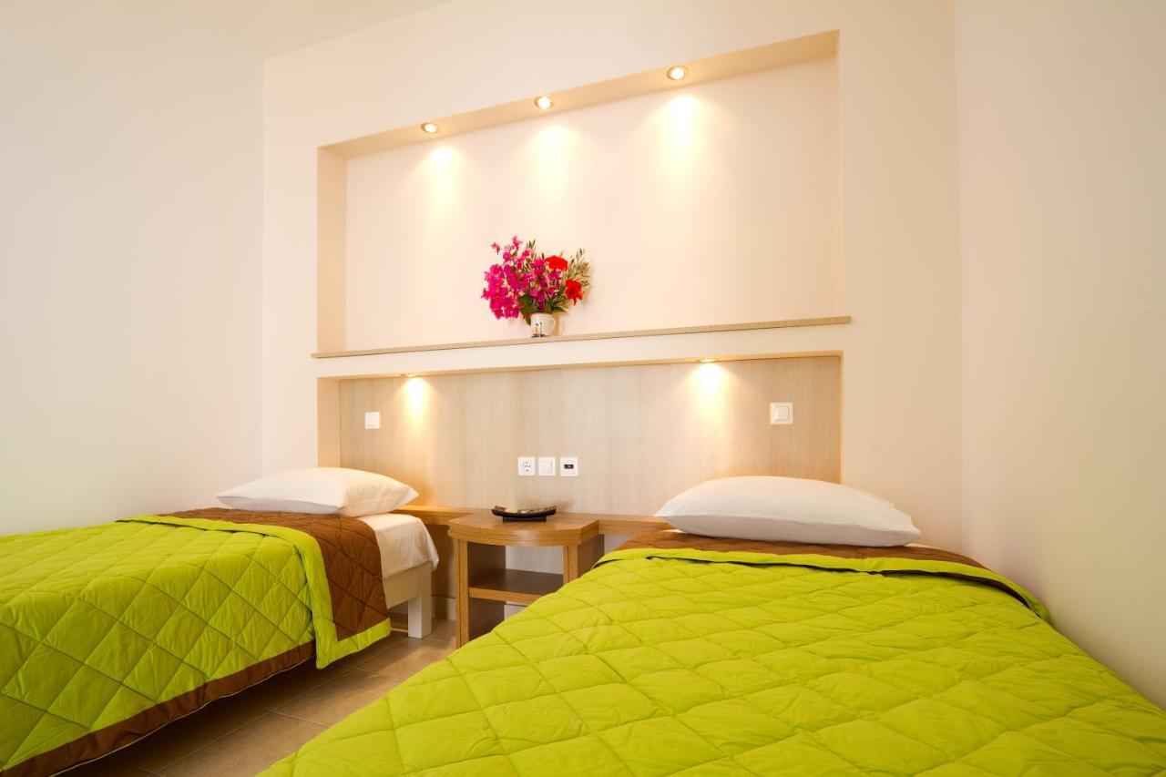 Galaxy Hotel Mylopotas Ruang foto